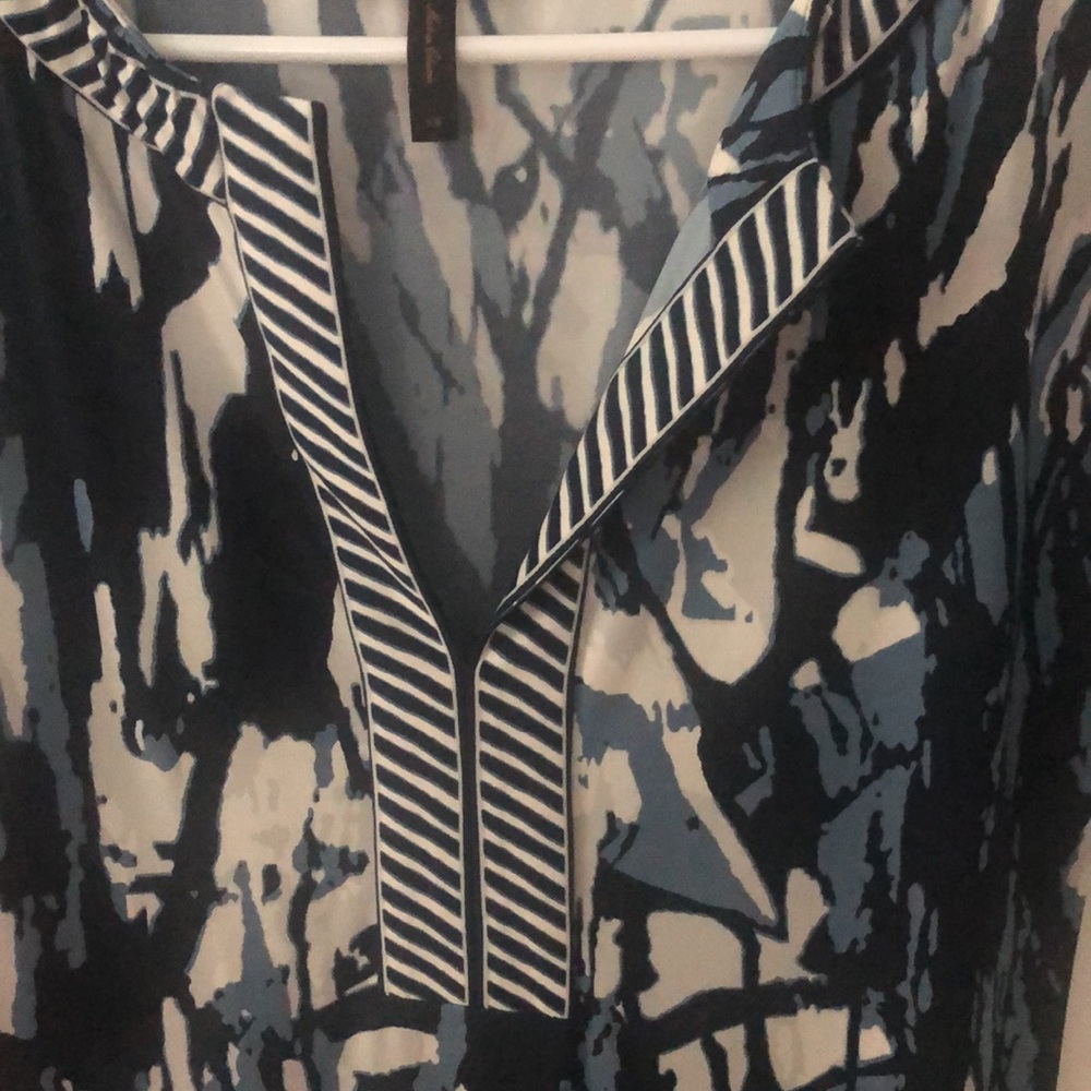 🌸BCBG MaxAzria🌸 - Picture 7 of 8